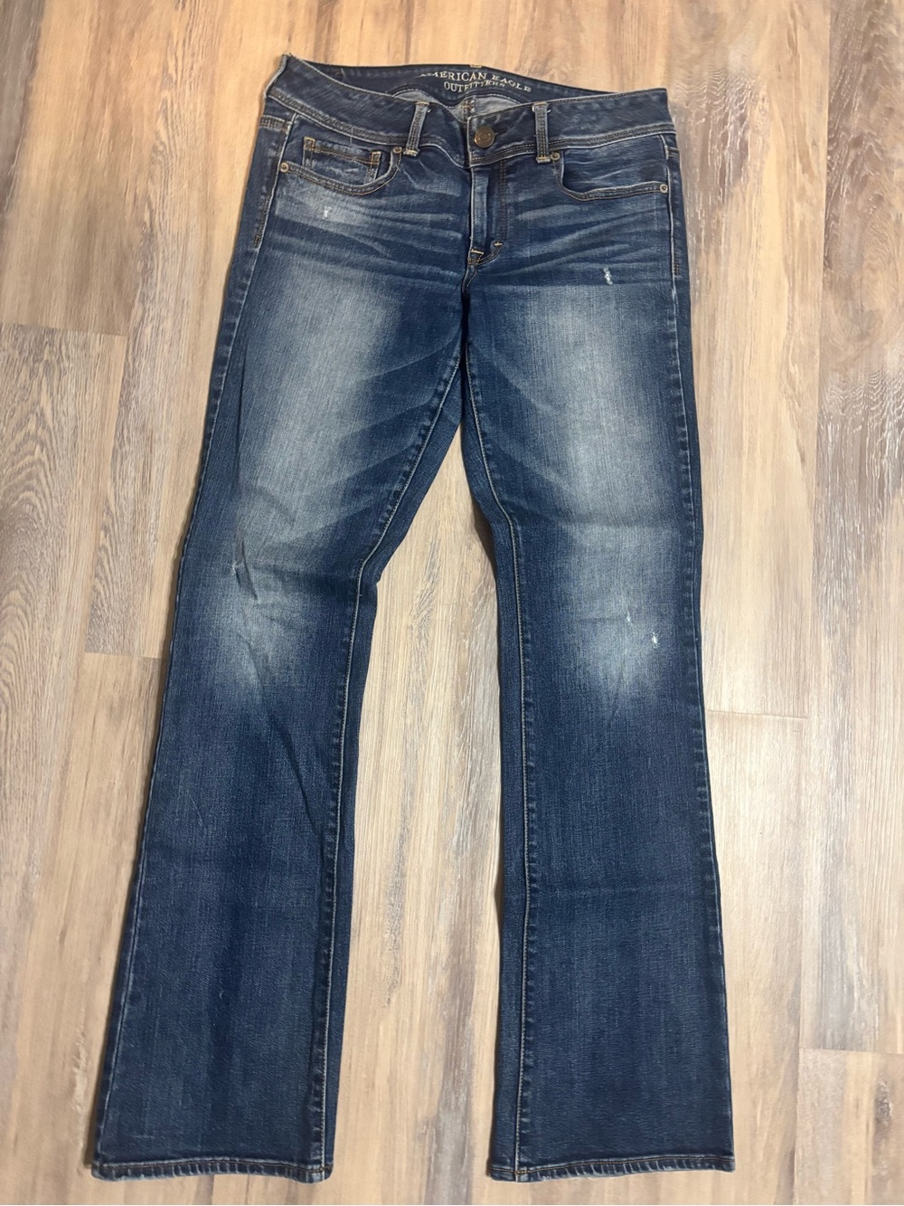 American Eagle Women’s Kick Boot Jeans Size 10 Long